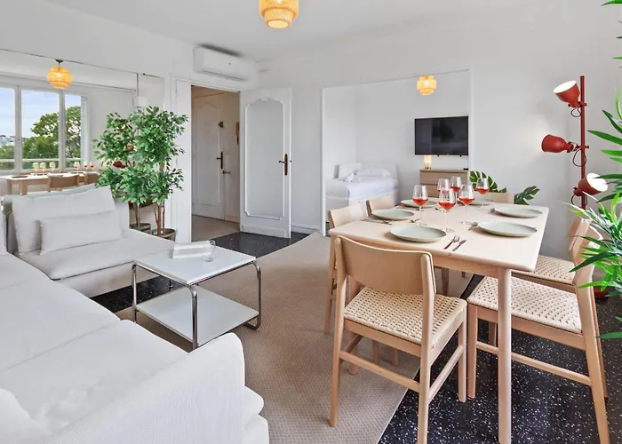 Le Farniente - Peaceful - Parking - Ac - Balcony アパート