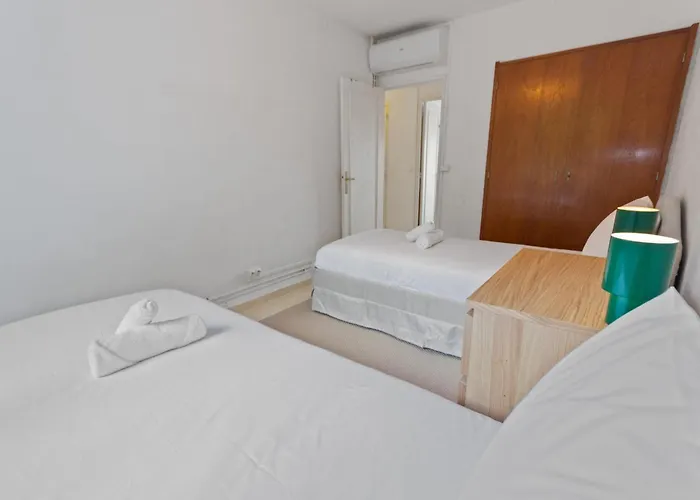 Le Farniente - Peaceful - Parking - Ac - Balcony * ル·カネ